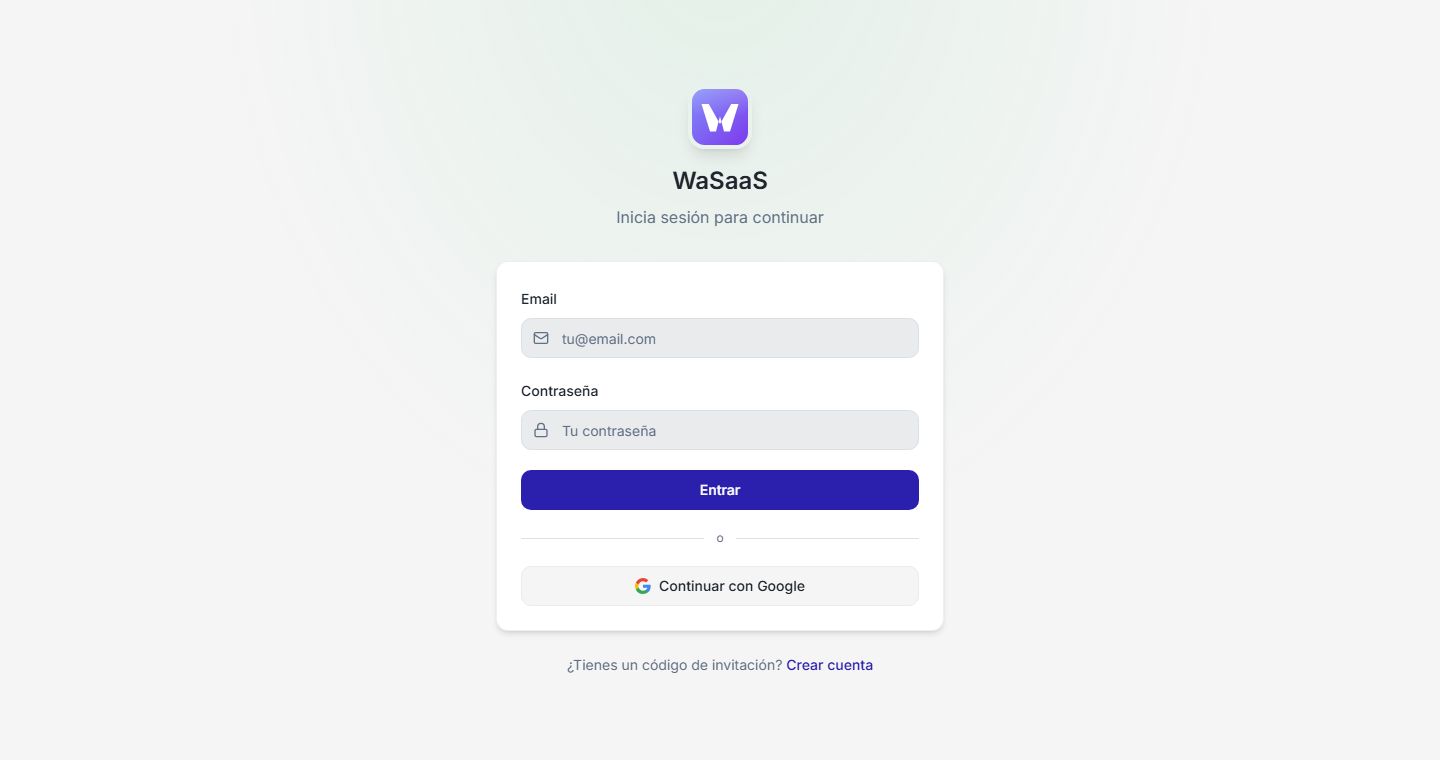 Pantalla de entrada de WaSaaS: email, contraseña o Google, y alta con código de invitación.